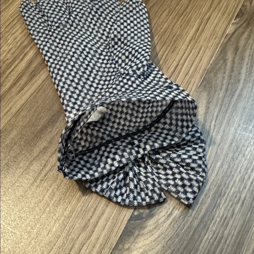 Shalimar Vintage Bow Checked Navy White Lovely Chic Sheer Timeless Wrist Gloves